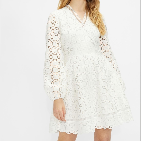 Ted Baker Dresses & Skirts - Ted Baker Liyaa Dress